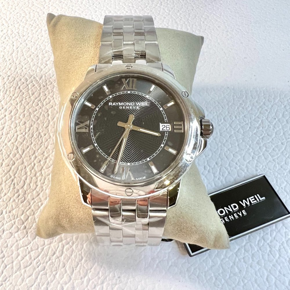 NWT Raymond Weil Tango 5591-ST-00607 Men's Stainless Steel Watch